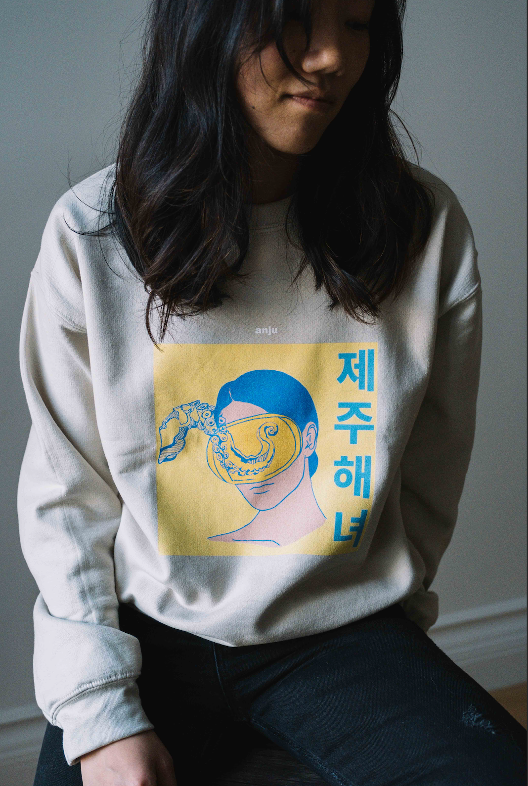 Jeju Haenyeo | Anju Originals Crewneck Sweatshirt (f)
